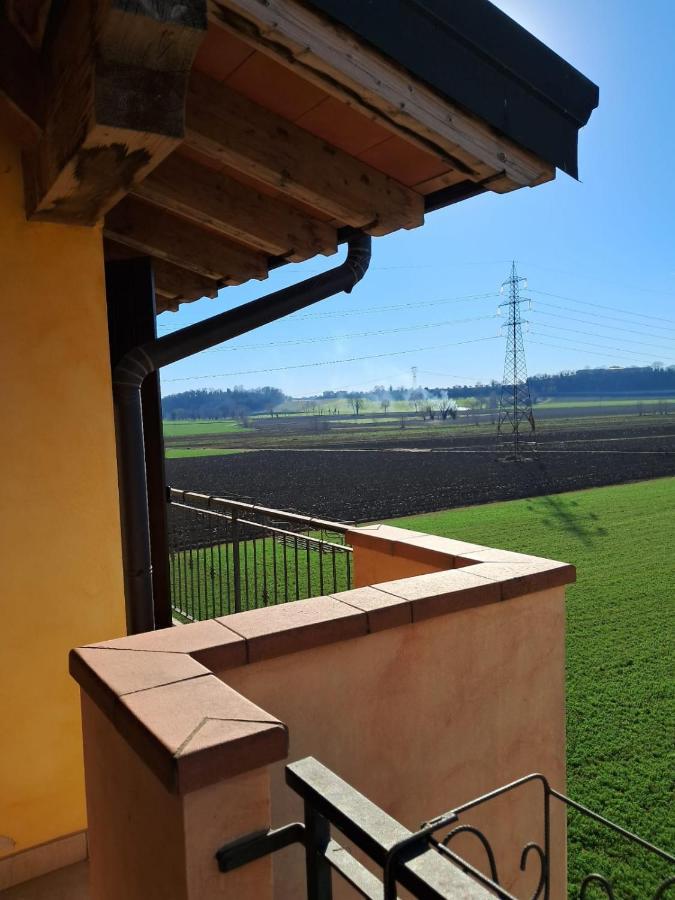 La Casa Di Mery デセンツァーノ・デル・ガルダ エクステリア 写真